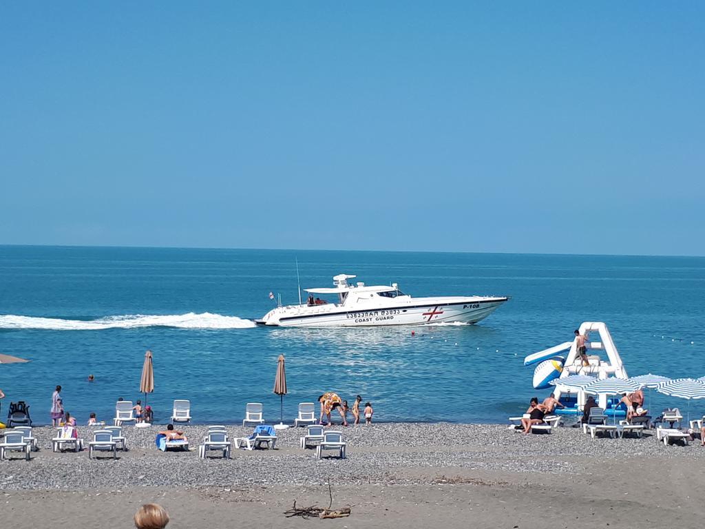 ホテル Kobuleti Lalima House エクステリア 写真