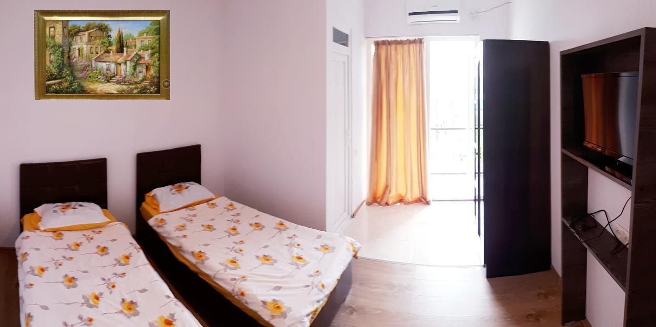 ホテル Kobuleti Lalima House エクステリア 写真