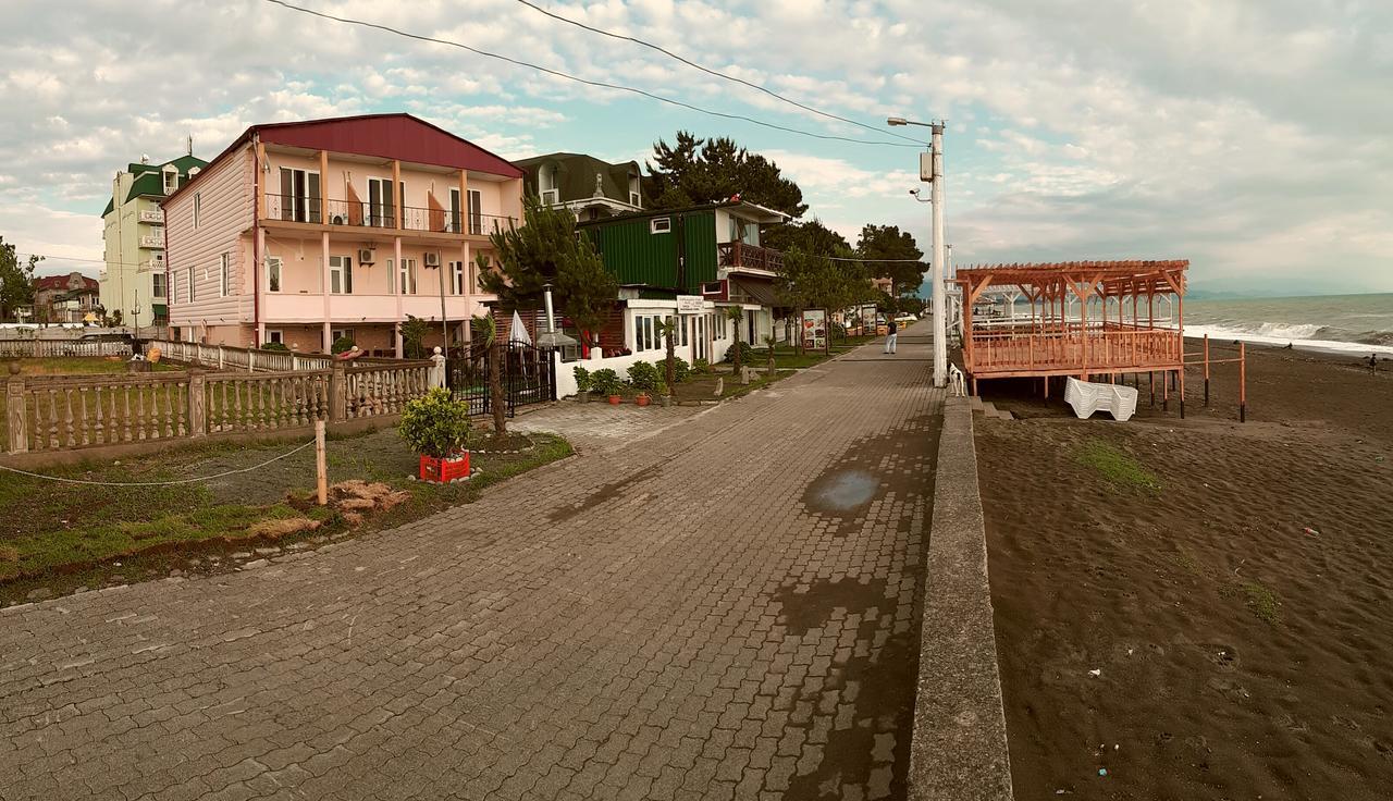 ホテル Kobuleti Lalima House エクステリア 写真